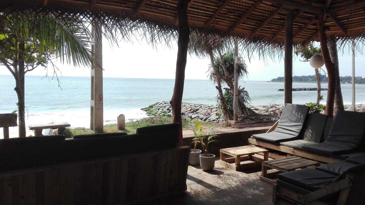 Sunchaser Beach Hotel Tangalle Eksteriør billede